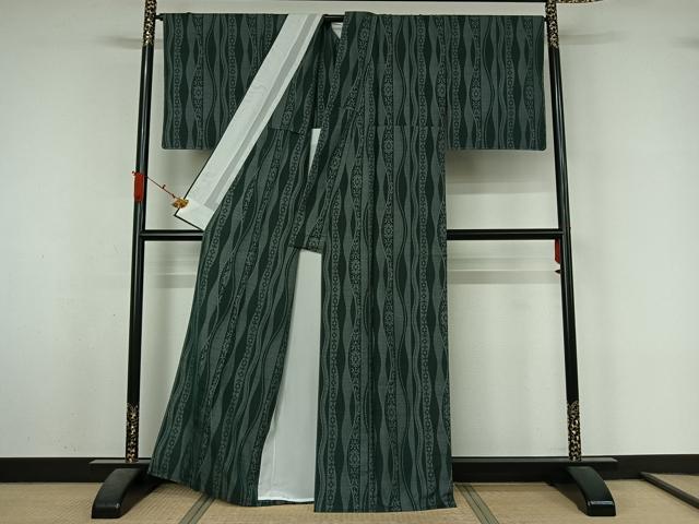平和屋着物▽本場大島紬 単衣 9マルキ 立涌花文 正絹 逸品 AABL3978jh