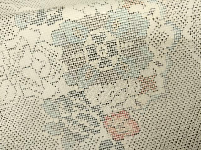 平和屋着物●本場大島紬 白大島 9マルキ 草花文 山中幸八作 証紙付き 正絹 逸品 未使用 AABL4190cs