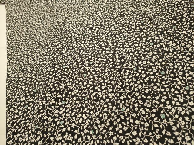 平和屋着物■上質な小紋 草花文 黒地 鬼しぼ縮緬 正絹 逸品 AABL4456sx