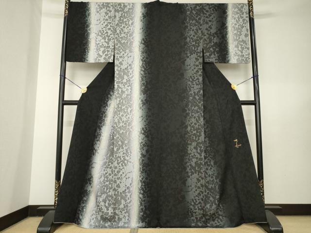 平和屋着物●日展作家 山本唯与志 レリーフ染 訪問着 蔦草シルエット 暈し染め 黒地 やまと誂製 正絹 逸品 AABL5493ck