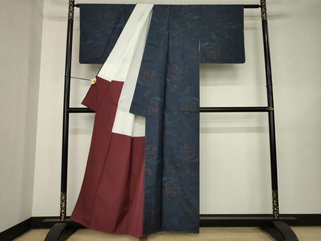 平和屋着物●本場大島紬 7マルキ 舞蝶文 正絹 逸品 AABL5582ck
