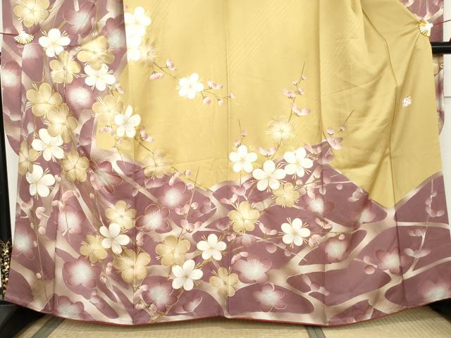 平和屋着物●紫綬褒章 巨匠『岩田専太郎』 振袖 駒刺繍 枝梅文 金彩 正絹 逸品 AABL6445cs