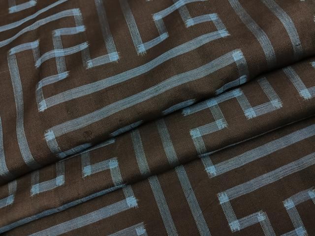 平和屋着物●本場大島紬 龍郷絣 秋名バラ 正絹 逸品 AABL7357ph