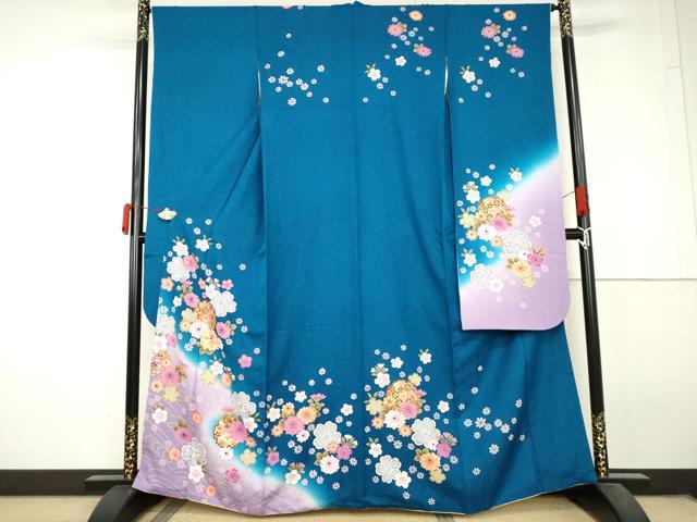 平和屋着物●豪華振袖 雪輪舞花文 暈し染め 金彩 銀通し地 正絹 逸品 AABL7722cs
