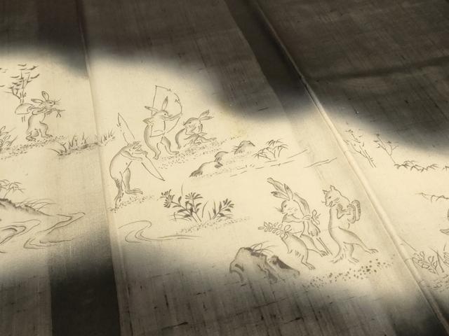 平和屋着物*夏物 絹芭蕉 訪問着 鳥獣戯画 暈し染め 黒地 正絹 逸品 AABL7954jd