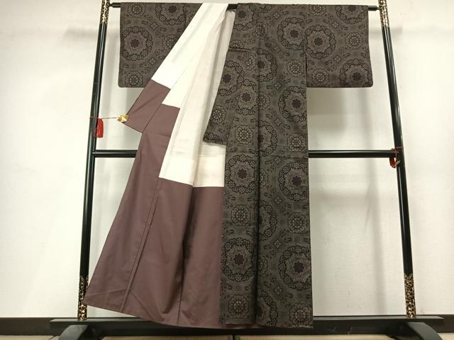 平和屋着物●本場大島紬 割り込み絣 吉祥花文 正絹 逸品 AABL8134fy