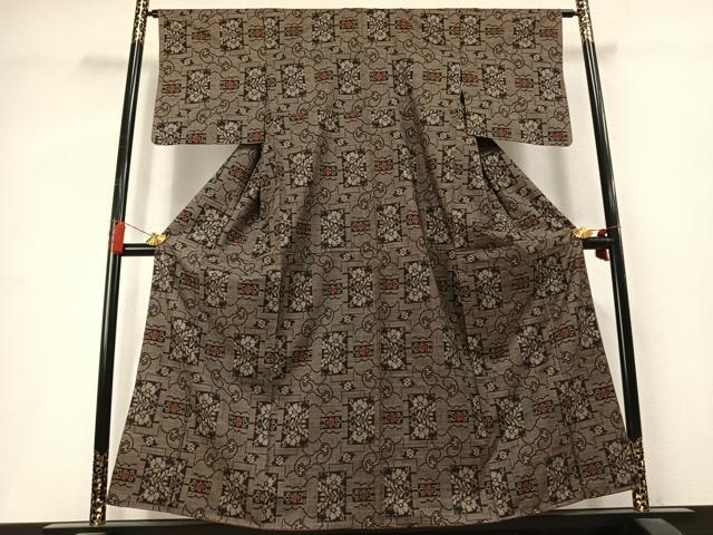 平和屋着物●本場大島紬 7マルキ 色紙花文 正絹 逸品 AABL8140fy