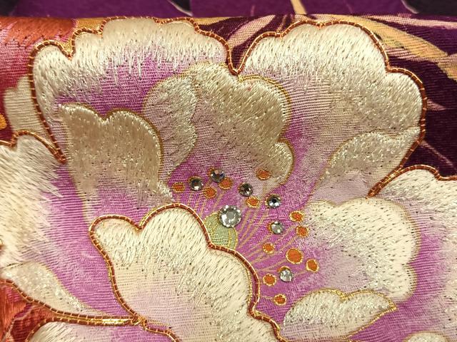 平和屋着物●森英恵・HANAE MORI 振袖 駒刺繍 ラインストーン 草花文 金彩 正絹 逸品 AABL8167fy