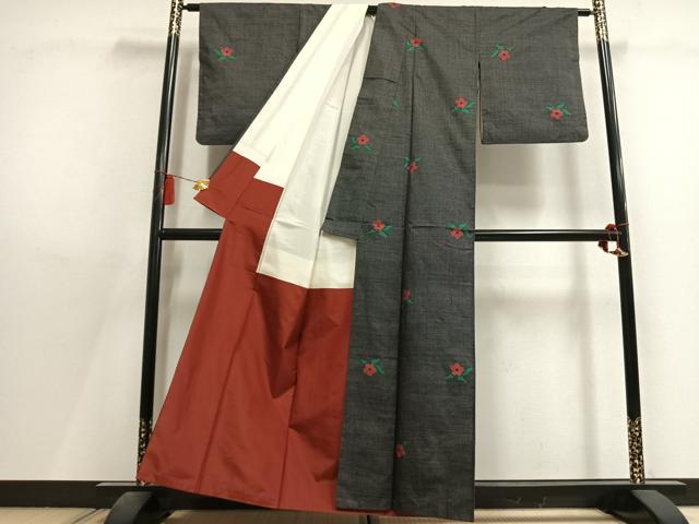 平和屋着物●本場大島紬 7マルキ 総絣 草花文 逸品 AABL8217fy