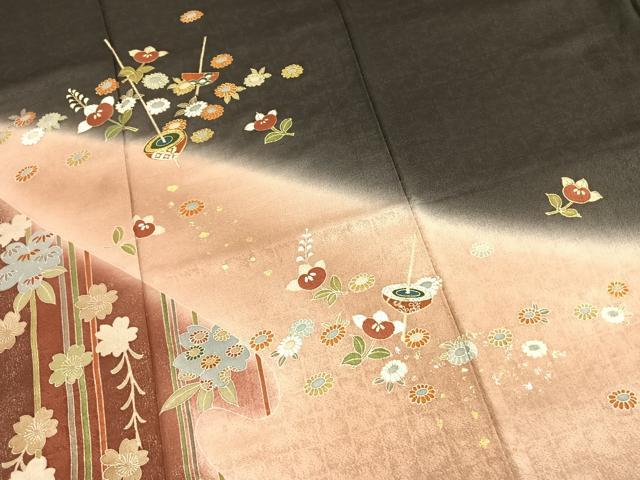 平和屋着物●訪問着 駒刺繍 駒 草花文 暈し染め 黒地 金銀彩 正絹 逸品 未使用 AABL8279fy