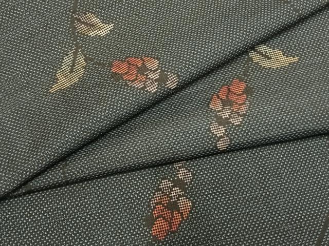 平和屋着物●本場大島紬 9マルキ 南天文 正絹 逸品 未使用 AABL8401fy