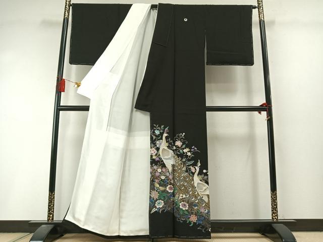 平和屋着物●豪華黒留袖 刺繍 孔雀花蝶文 銀糸 金銀彩 正絹 逸品 AABL8443fy