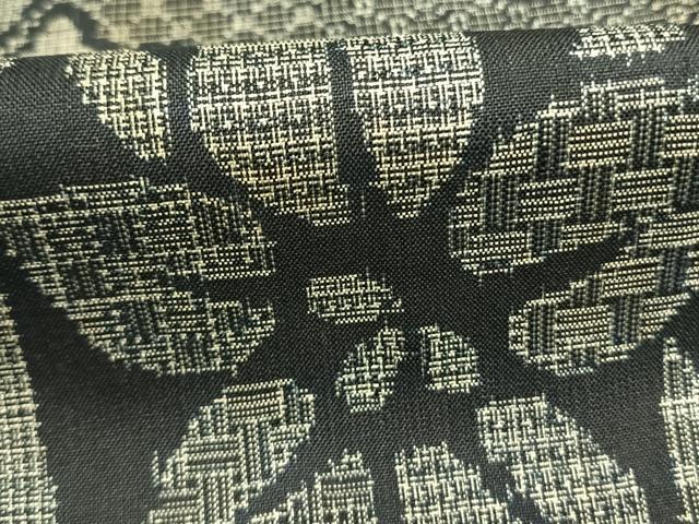 平和屋着物●本場大島紬 アンティーク大島 割り込み絣 草花文 正絹 逸品 AABL8628fy