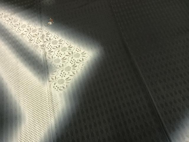 平和屋着物●訪問着 刺繍 草花文 暈し染め 黒地 金糸 正絹 逸品 AABL8729fy