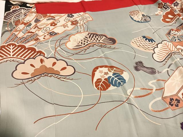 平和屋本店●アンティーク 大正ロマン 振袖 駒刺繍 群れ鶴貝合わせ草花文 暈し染め 黒地 金彩 正絹 逸品 AABL8825ph