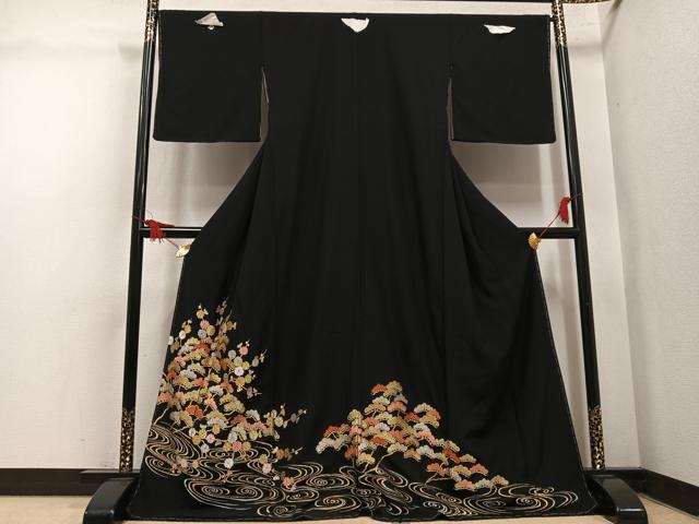 平和屋着物●豪華黒留袖 総刺繍 浜松梅文 金銀糸 正絹 逸品 未使用 AABL8889ph