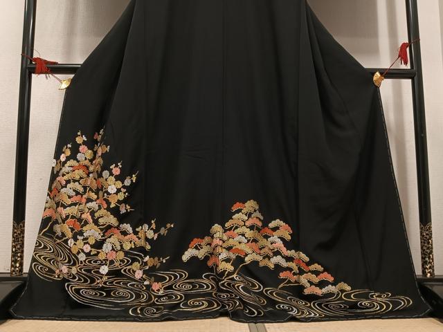 平和屋着物●豪華黒留袖 総刺繍 浜松梅文 金銀糸 正絹 逸品 未使用 AABL8889ph