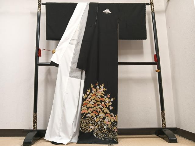 平和屋着物●豪華黒留袖 総刺繍 浜松梅文 金銀糸 正絹 逸品 未使用 AABL8889ph