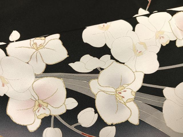 平和屋着物●訪問着 作家物 駒刺繍 胡蝶蘭 暈し染め 黒地 金彩 正絹 逸品 AABL8894ph
