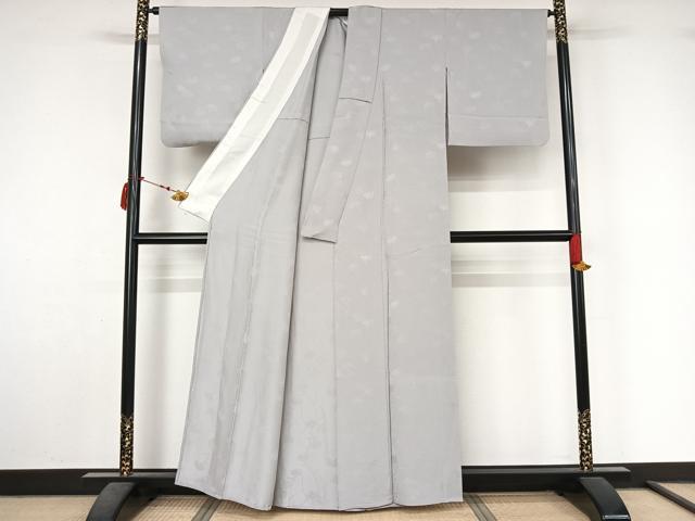 平和屋着物▽上質な色無地 単衣 寿光織 草花地紋 白梅鼠色 反端付き 正絹 逸品 AABL9141jh