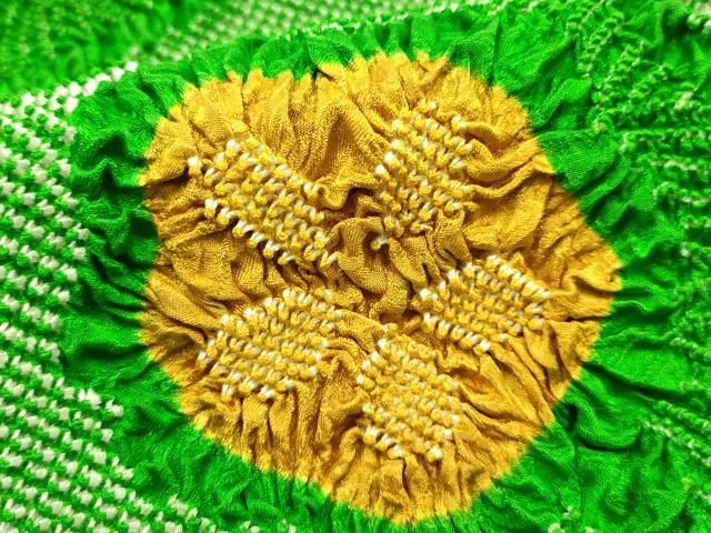 平和屋本店●和装小物 振袖用帯締め・帯揚げセット 柄絞り 蔦草花文 金糸 撚り房 正絹 逸品 未使用 AABL9523ay