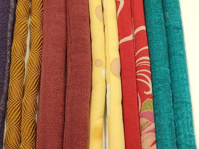 平和屋着物●和装小物 上質な帯締め10本セット 丸ぐけ 暈し染め 小田巻 飾り玉 木玉 切り房・撚り房 正絹 逸品 AABL9625ay