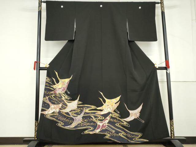 平和屋着物●創業460年・千總 黒留袖 駒刺繍 流水飛鶴文 金彩 正絹 逸品 AABM0147cs