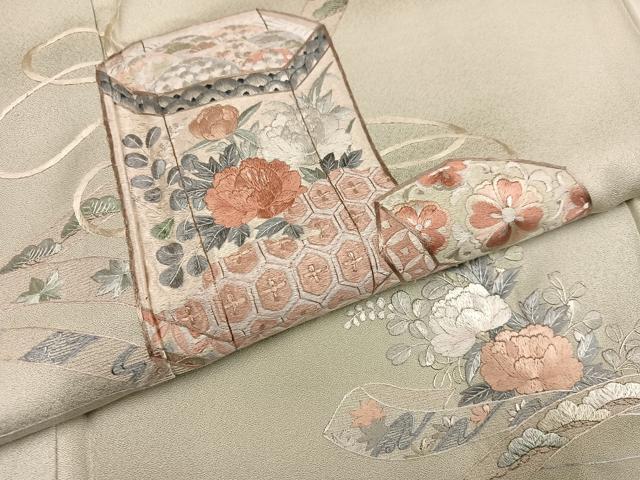 平和屋着物●訪問着 駒刺繍 貝桶草花文 正絹 逸品 AABM0666ph