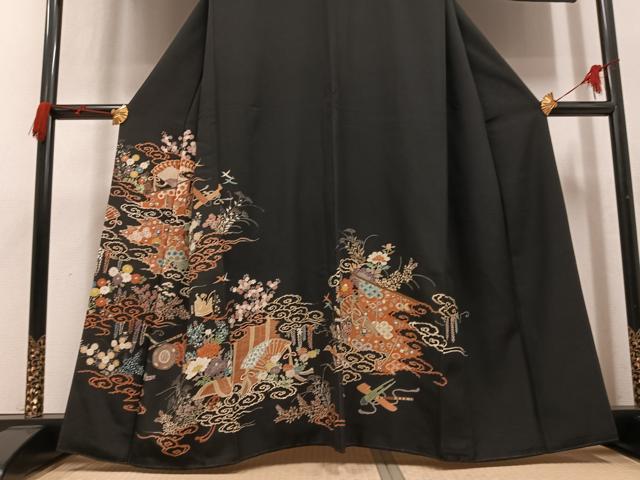 平和屋着物●豪華黒留袖 檜扇花楽器文 金彩 正絹 逸品 AABM0753ph