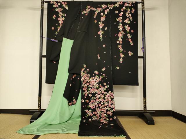 平和屋本店●中国三大刺繍 相良刺繍 お引きずり・お引き摺り・引き振袖 仮絵羽 和装 結婚式 舞妓 芸妓 芸者 衣装 金糸 逸品 AABM0822fw