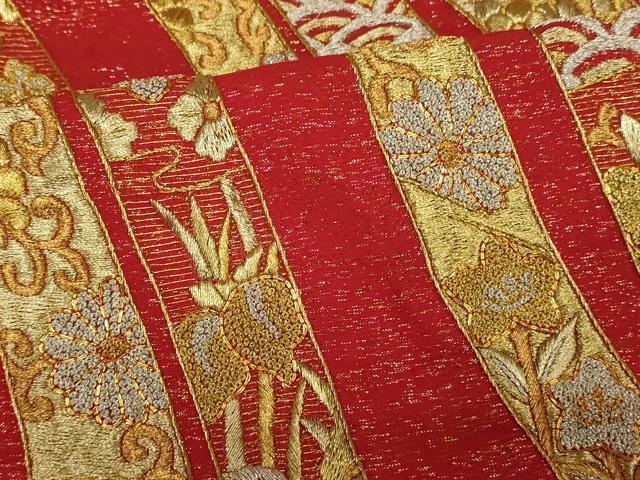 平和屋本店●中国三大刺繍 相良刺繍 色打掛 仮絵羽 和装 婚礼 結婚式 神社挙式 駒刺繍 花車吉祥熨斗文 金銀糸 金通し地 逸品 AABM0824fw