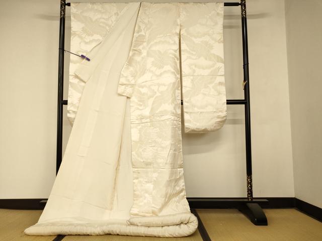 平和屋本店●白打掛 白無垢 和装 婚礼 結婚式 花嫁 神社挙式 飛鶴雲取り地紋 逸品 AABM0890fw