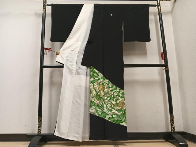 平和屋着物●豪華黒留袖 駒刺繍 花尽くし 金彩 正絹 逸品 AABM1150ph