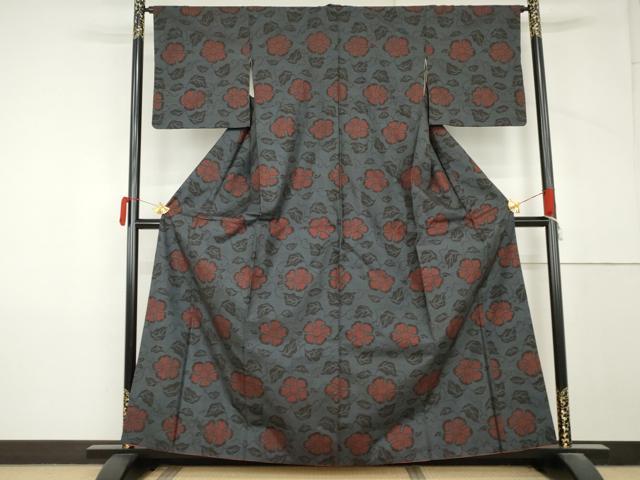 平和屋着物●本場大島紬 7マルキ 花唐草文 正絹 逸品 AABM2017cs