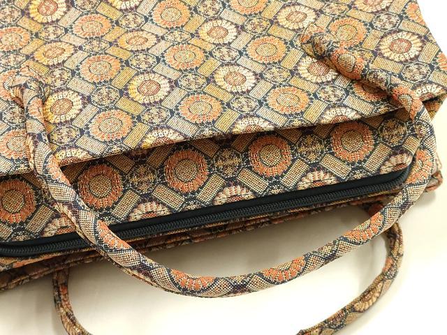 平和屋着物●和装小物 和装バッグ ハンドバッグ 利休バッグ 花天井文 銀糸 帯地使用 逸品 AABM2246ay