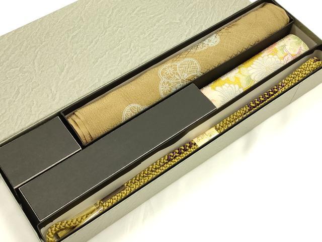 平和屋着物●和装小物 帯締め・帯揚げ・伊達衿セット 丸組 舞花文 捻梅 花柄 正絹 逸品 未使用 AABM2305ay