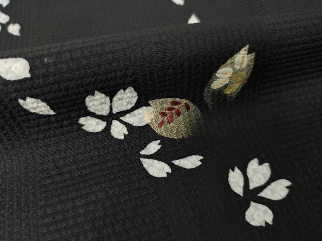 平和屋着物●鈴木嘉郎 訪問着 刺繍 花弁 暈し染め 黒地 金糸 金彩 正絹 逸品 AABM2503ck