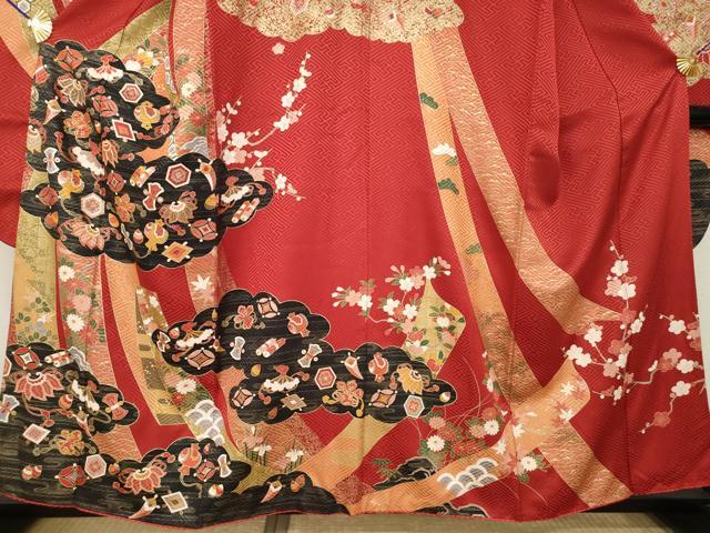 平和屋着物●豪華振袖 駒刺繍 宝尽くし吉祥文 金彩 正絹 逸品 AABM2966ck
