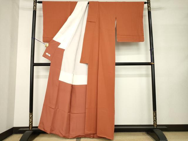 平和屋着物●ファッションデザイナー 花井幸子 色無地 樺色 やまと誂製 正絹 逸品 未使用 AABM3041ck