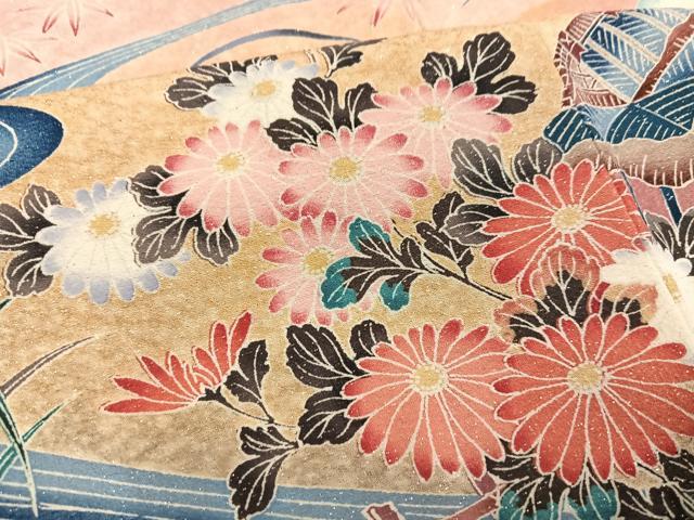 平和屋着物●豪華振袖 風景草花文 暈し染め 金彩 銀通し地 正絹 逸品 AABM3376ph