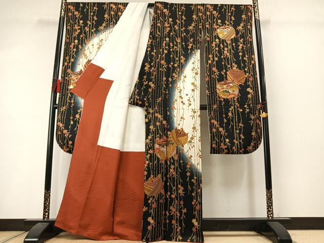 平和屋着物●豪華振袖 駒刺繍 糸巻花蝶文 暈し染め 金彩 正絹 逸品 AABM3685fy
