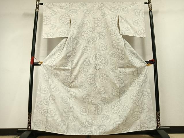 平和屋着物●本場大島紬 白大島 9マルキ 舞花文 正絹 逸品 未使用 AABM3808fy