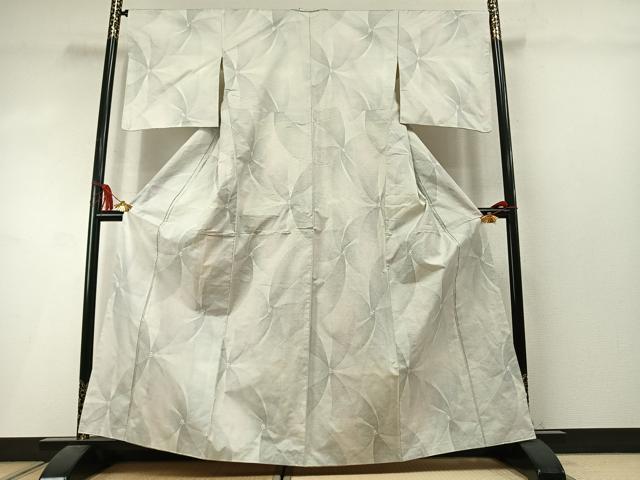 平和屋着物●本場大島紬 白大島 9マルキ 舞花文 正絹 逸品 未使用 AABM3818fy