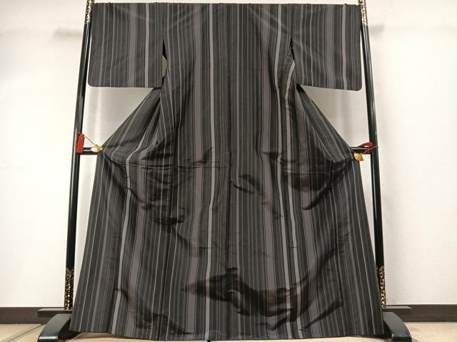 平和屋着物●本場縞大島紬 縞 黒地 正絹 逸品 AABM3826fy
