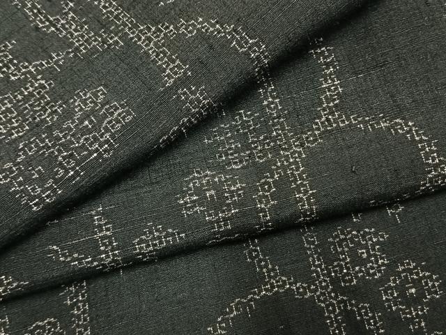 平和屋着物●結城紬 飛び亀甲柄 花唐草文 正絹 逸品 AABM3827fy