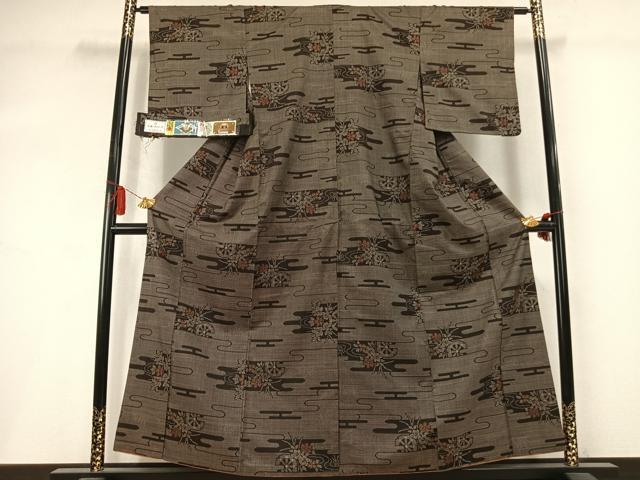 平和屋着物●本場大島紬 7マルキ 古代染色 純泥染 手織 源氏車花文 元治絹織物謹製 証紙付き 正絹 逸品 AABM3864fy