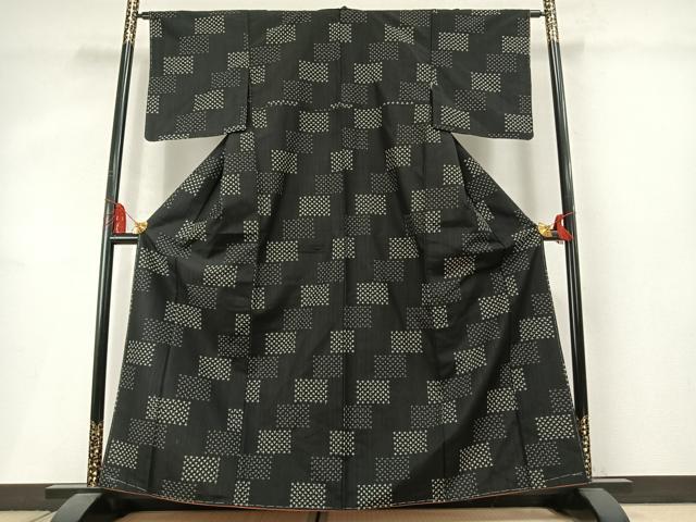 平和屋着物●上質な紬 十字絣 黒地 正絹 逸品 未使用 AABM3971fy