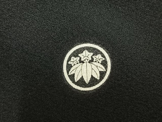 平和屋着物●豪華黒留袖 駒刺繍 草花文 金糸 金彩 正絹 逸品 AABM4176fy