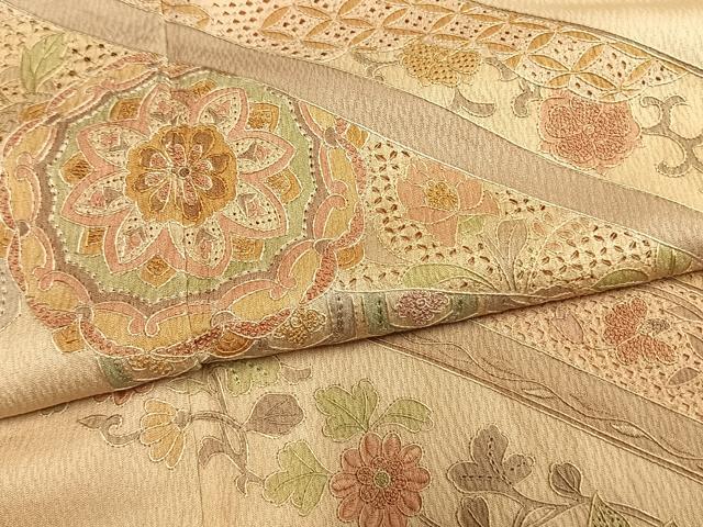 平和屋着物●中国三大刺繍 スワトウ刺繍 汕頭刺繍 総刺繍 訪問着 吉祥草花文 暈し染め 正絹 逸品 AABM4203fy