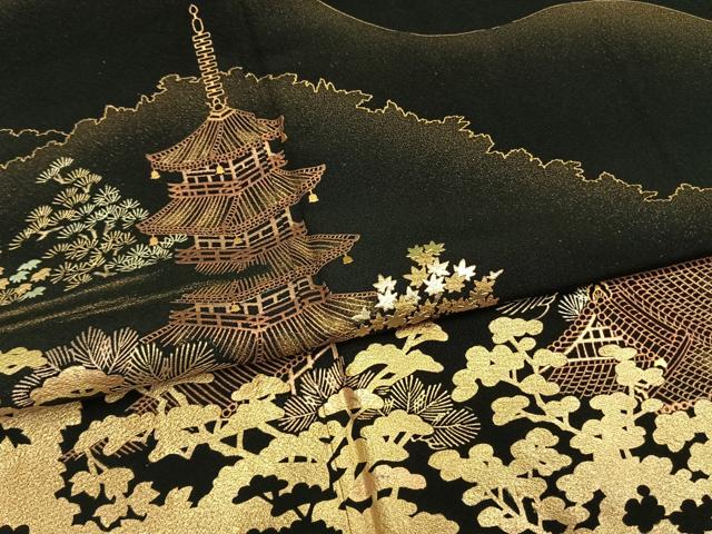 平和屋着物●京友禅作家 元橋宏太郎 黒留袖 風景松文 金彩 正絹 逸品 AABM4231fy